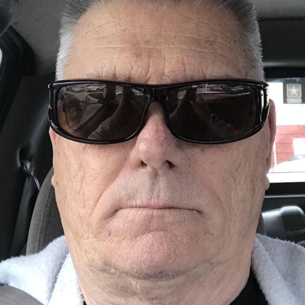Meet your Posher, Bill